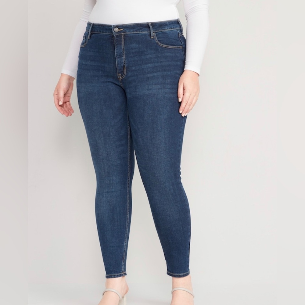 EUC Old Navy High-Waisted Rockstar Super-Skinny Denim Jeans Size 10 - Picture 4 of 10